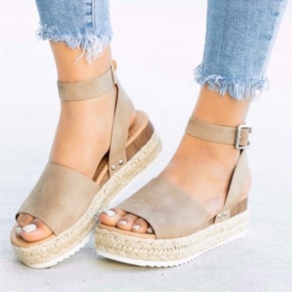 Soda Shoes - Soda Platform Sandals